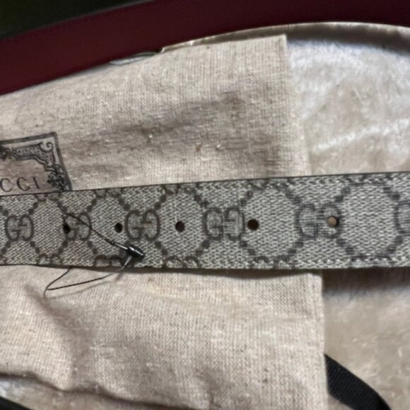 NWOT Authentic Gucci GG Marmont Leather Belt W/Burgundy Ceramic Buckle Size 105 - Picture 8 of 11